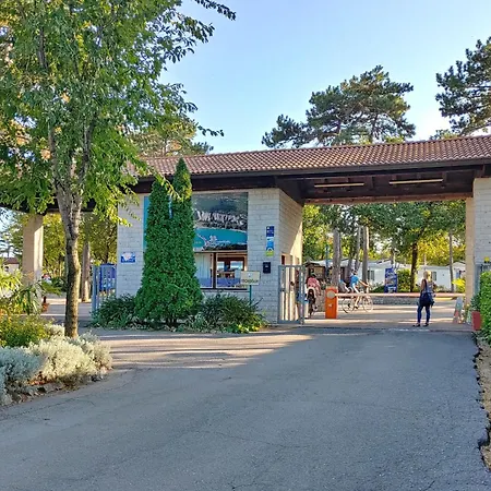 Aparthotel Mare Azzurro *